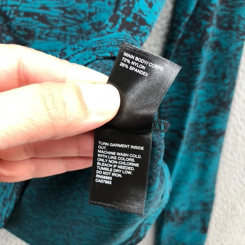 Zella Pullover Womens Medium Teal Black Abstract Quarter Zip Long Sleeve Thumb